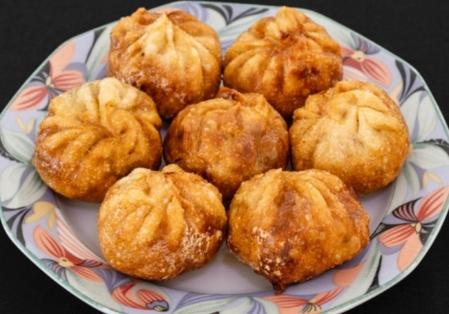 Frittierte Vegi Momos